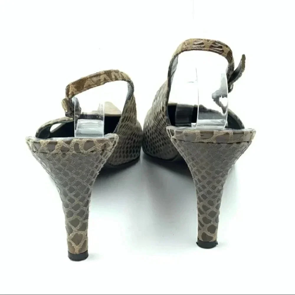 Stuart Weitzman heels 8.5 alligator print leather